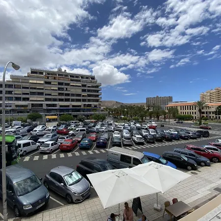 Apartamento Con Un Y Balcon En Centro De Los Cristianos Lejlighed