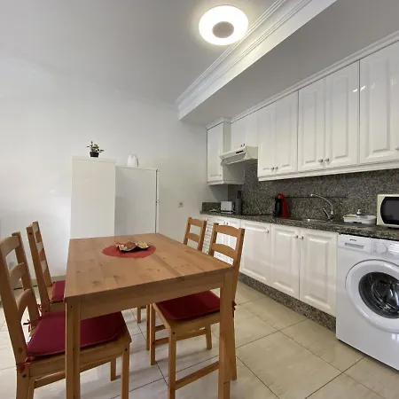 Apartamento Con Un Y Balcon En Centro De Los Cristianos *