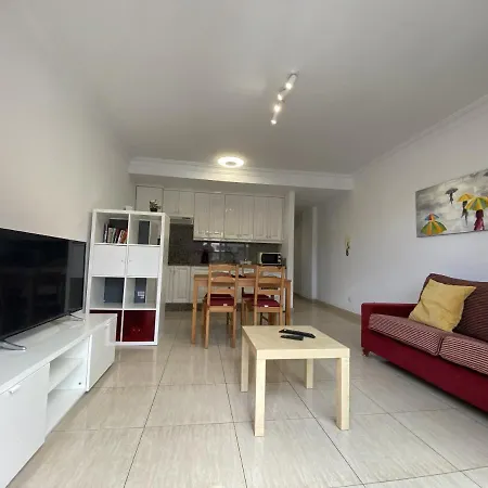 Apartamento Con Un Y Balcon En Centro De Los Cristianos Διαμέρισμα *